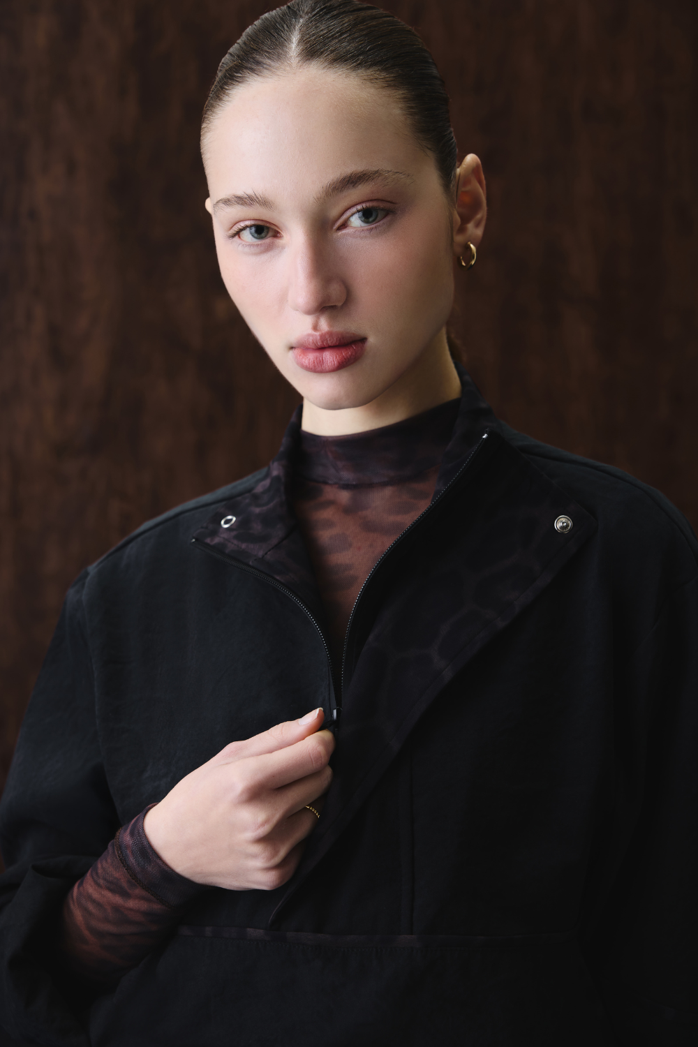 BLUSA MANGA LONGA EM TULE ANIMAL PRINT CHOCOLATE